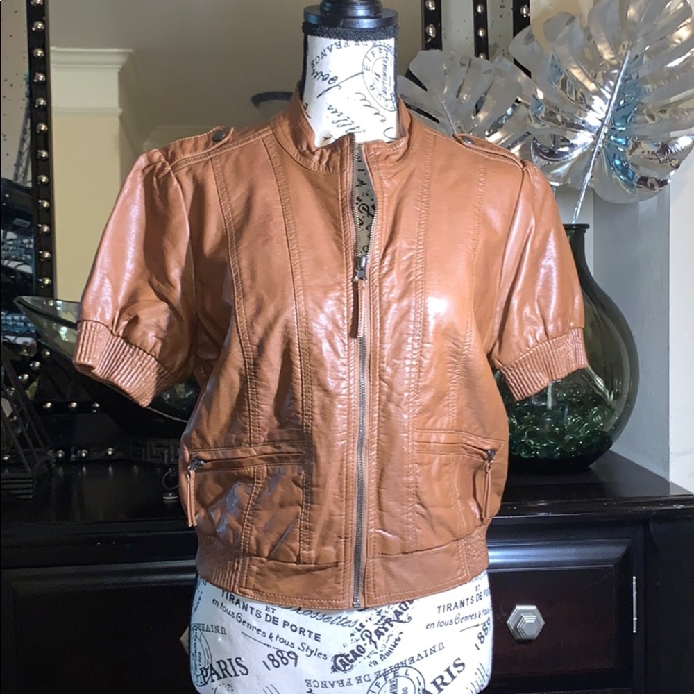 Faux leather short sleeve jacket